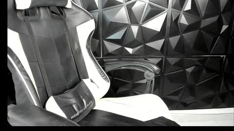 Snapshot of heluehorny13 chatting on March 2025 03:02:02 AM heluehorny13 online show from March 2025 03:02:02 AM