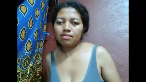 Snapshot of henitsaldy chatting on September 2025 06:33:01 PM henitsaldy online show from September 2025 06:33:01 PM