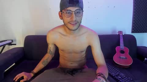 henrik_senn online show from December 2024 11:45:02 AM