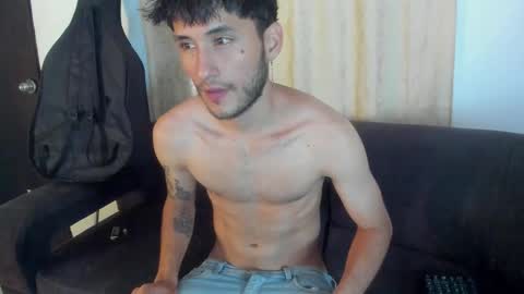 henrik_senn online show from October 2025 01:41:01 PM