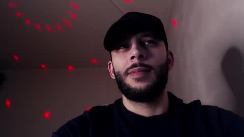 Snapshot of henryaxe chatting on November 2025 09:48:02 PM HenryAxe online show from November 2025 09:48:02 PM