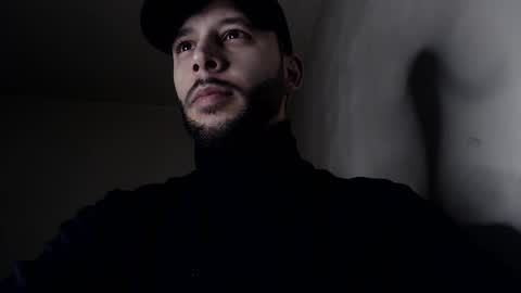 Snapshot of henryaxe chatting on January 2026 09:47:01 AM HenryAxe online show from January 2026 09:47:01 AM