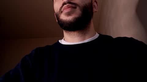 Snapshot of henryaxe chatting on February 2026 10:52:02 AM HenryAxe online show from February 2026 10:52:02 AM