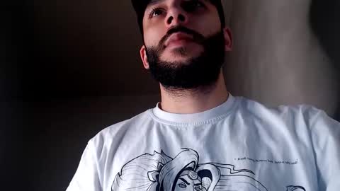 Snapshot of henryaxe chatting on February 2026 11:06:02 AM HenryAxe online show from February 2026 11:06:02 AM