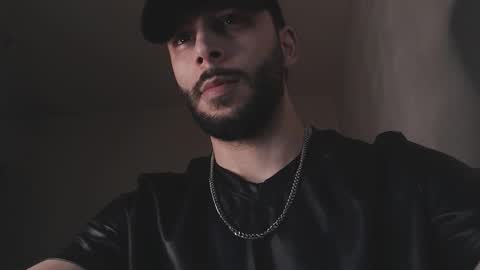 Snapshot of henryaxe chatting on February 2026 08:40:02 PM HenryAxe online show from February 2026 08:40:02 PM