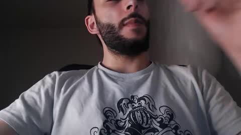 Snapshot of henryaxe chatting on March 2026 12:31:02 PM HenryAxe online show from March 2026 12:31:02 PM