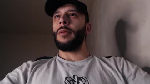 Snapshot of henryaxe chatting on March 2026 09:13:02 AM HenryAxe online show from March 2026 09:13:02 AM