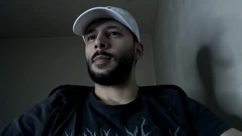 HenryAxe online show from April 2026 09:55:01 AM