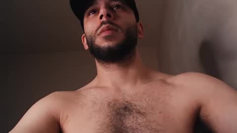 HenryAxe online show from April 2026 01:41:02 PM