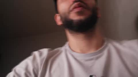 HenryAxe online show from April 2026 10:24:01 AM