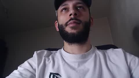 HenryAxe online show from June 2026 01:15:01 PM