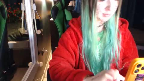 Hentaishiing online show from November 2025 06:32:01 PM