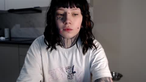 Snapshot of herbal_helpmepls chatting on December 2024 03:04:02 PM dirty Diana online show from December 2024 03:04:02 PM