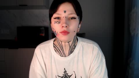 Snapshot of herbal_helpmepls chatting on January 2025 01:09:01 PM dirty Diana online show from January 2025 01:09:01 PM