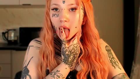 Snapshot of herbal_helpmepls chatting on January 2025 12:01:01 AM dirty Diana online show from January 2025 12:01:01 AM