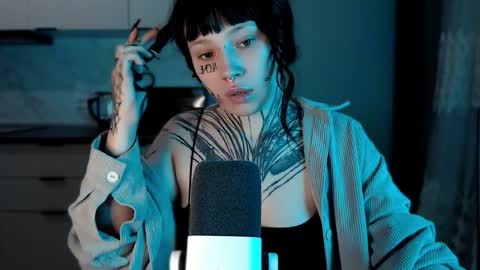 Snapshot of herbal_helpmepls chatting on January 2025 10:52:02 PM dirty Diana online show from January 2025 10:52:02 PM