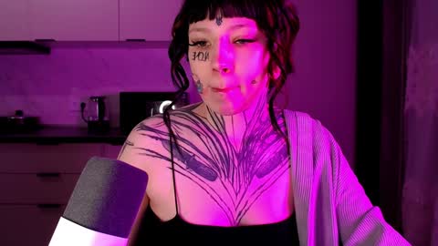 Snapshot of herbal_helpmepls chatting on February 2025 12:22:02 AM dirty Diana online show from February 2025 12:22:02 AM