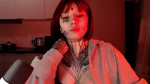 Snapshot of herbal_helpmepls chatting on February 2025 07:38:02 PM dirty Diana online show from February 2025 07:38:02 PM