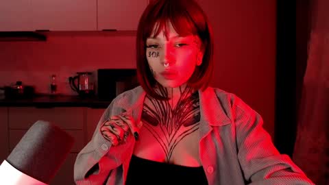 Snapshot of herbal_helpmepls chatting on February 2025 01:44:01 AM dirty Diana online show from February 2025 01:44:01 AM