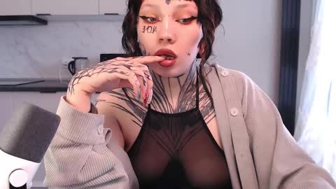 Snapshot of herbal_helpmepls chatting on February 2025 08:38:01 AM dirty Diana online show from February 2025 08:38:01 AM