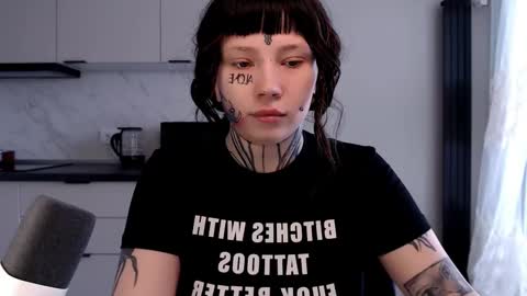 Snapshot of herbal_helpmepls chatting on February 2025 09:13:02 AM dirty Diana online show from February 2025 09:13:02 AM