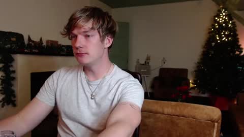 Snapshot of hercules__ chatting on December 2024 06:52:01 AM Gregblonde Alextattoo online show from December 2024 06:52:01 AM