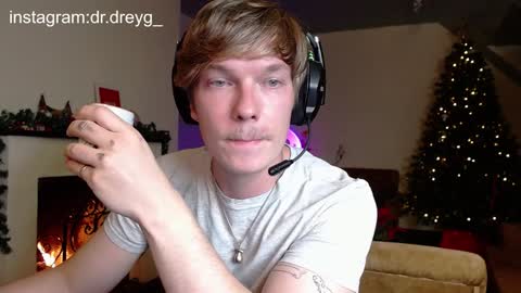 Snapshot of hercules__ chatting on January 2025 02:55:02 PM Gregblonde Alextattoo online show from January 2025 02:55:02 PM