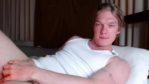 Snapshot of hercules__ chatting on February 2025 04:44:01 PM Gregblonde Alextattoo online show from February 2025 04:44:01 PM