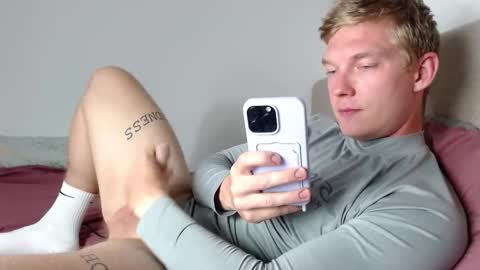 Snapshot of hercules__ chatting on October 2025 03:52:01 PM Gregblonde Alextattoo online show from October 2025 03:52:01 PM