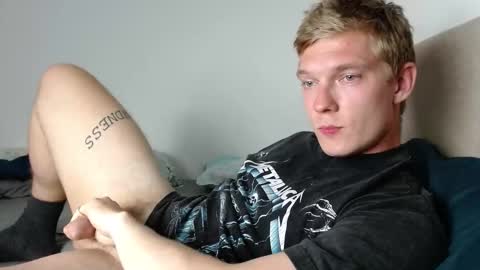 Snapshot of hercules__ chatting on October 2025 04:08:02 PM Gregblonde Alextattoo online show from October 2025 04:08:02 PM