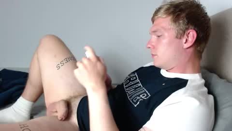 Snapshot of hercules__ chatting on November 2025 04:52:02 PM Gregblonde Alextattoo online show from November 2025 04:52:02 PM