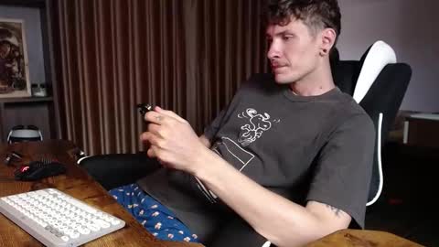 Snapshot of hercules__ chatting on November 2025 01:28:02 AM Gregblonde Alextattoo online show from November 2025 01:28:02 AM