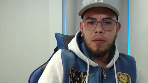 Snapshot of herick_baker chatting on April 2026 08:28:02 PM herick_baker online show from April 2026 08:28:02 PM