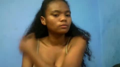 herisse01 online show from April 2026 09:01:01 PM