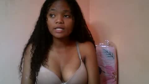 herisse01 online show from May 2026 11:05:02 AM