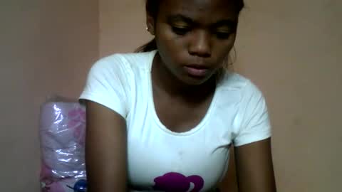 herisse01 online show from June 2026 05:30:01 AM
