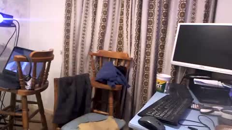 Snapshot of hermeneutika chatting on December 2024 05:50:01 AM mature online show from December 2024 05:50:01 AM