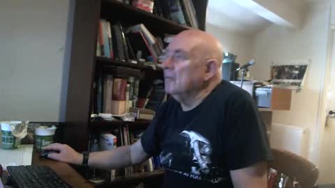 Snapshot of hermeneutika chatting on January 2025 09:40:01 AM mature online show from January 2025 09:40:01 AM