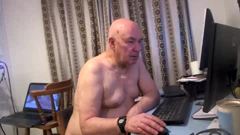 Snapshot of hermeneutika chatting on February 2025 06:58:02 AM mature online show from February 2025 06:58:02 AM