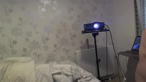 Snapshot of hermeneutika chatting on September 2025 07:41:01 AM mature online show from September 2025 07:41:01 AM