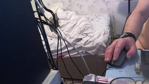 Snapshot of hermeneutika chatting on September 2025 06:37:02 AM mature online show from September 2025 06:37:02 AM