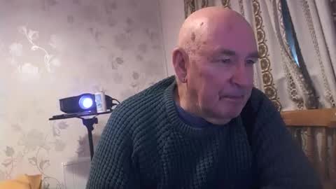 Snapshot of hermeneutika chatting on November 2025 09:25:02 PM mature online show from November 2025 09:25:02 PM