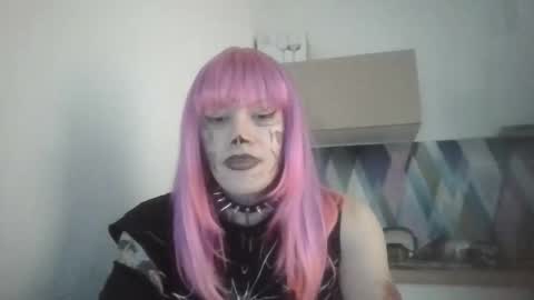 Snapshot of hermosa666 chatting on December 2025 11:08:01 AM SatanGirl online show from December 2025 11:08:01 AM