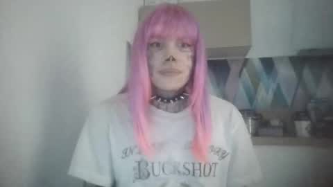 Snapshot of hermosa666 chatting on January 2026 08:35:01 PM SatanGirl online show from January 2026 08:35:01 PM
