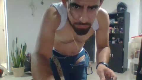 herrera9312 online show from April 2026 12:04:01 AM