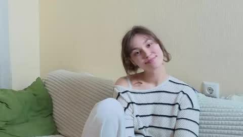Snapshot of hettiesalsa chatting on May 2026 07:35:01 AM Jane online show from May 2026 07:35:01 AM