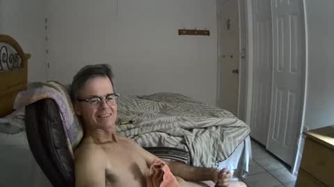 hewes1 online show from December 2024 10:30:01 AM