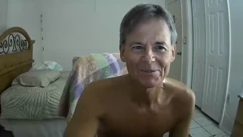 hewes1 online show from September 2025 04:13:02 AM