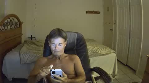 hewes1 online show from January 2026 12:10:02 PM