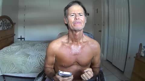 hewes1 online show from February 2026 07:35:01 PM